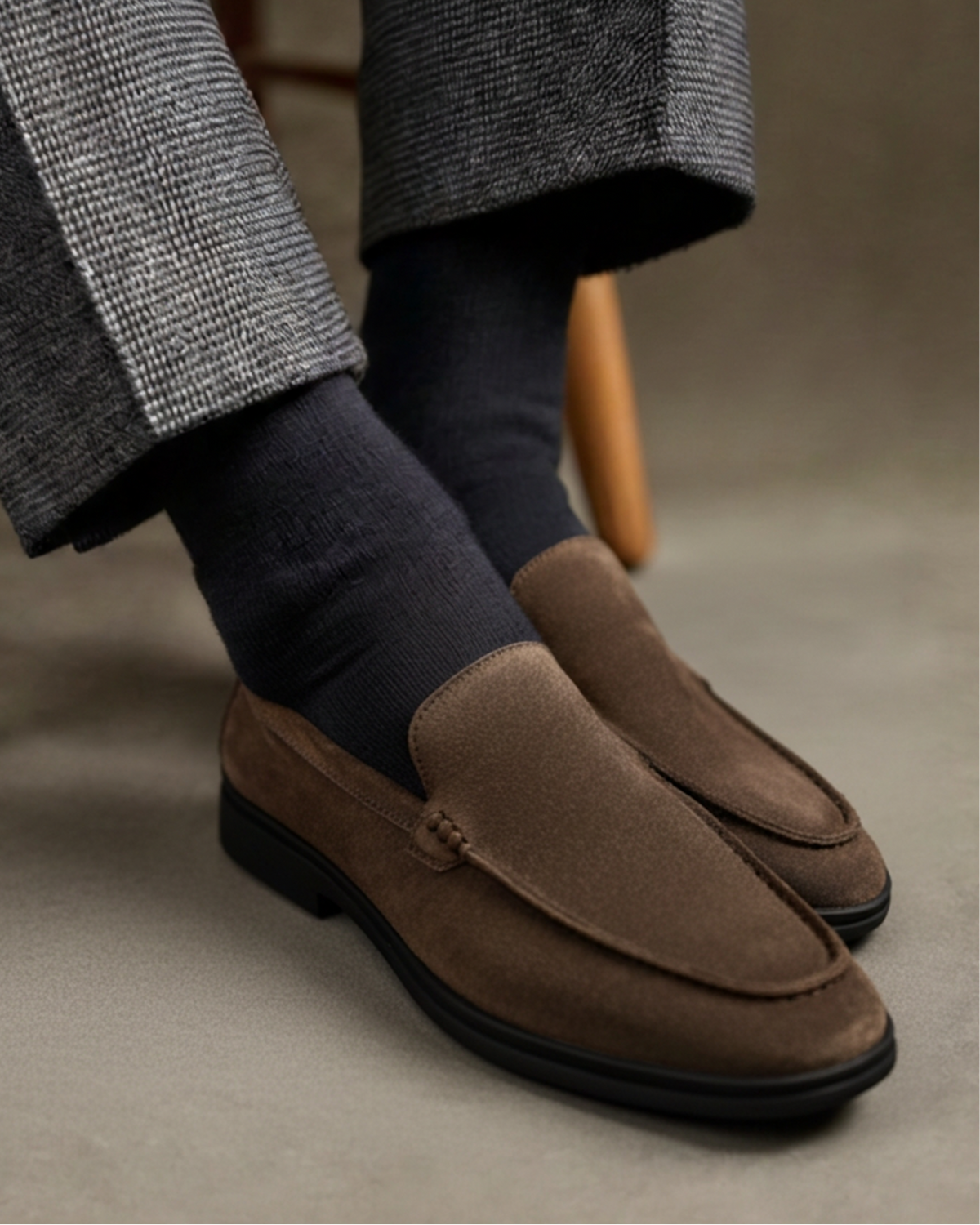 Premium Suede Loafers - Schwarz Soles